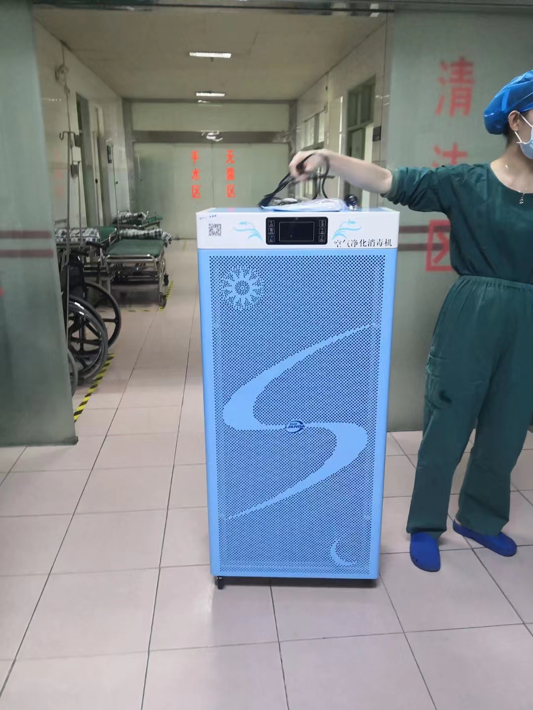 LAD/CJY-Y600移動式空氣凈化消毒機.jpg LAD/CJY-Y600移動式空氣凈化消毒機.jpg