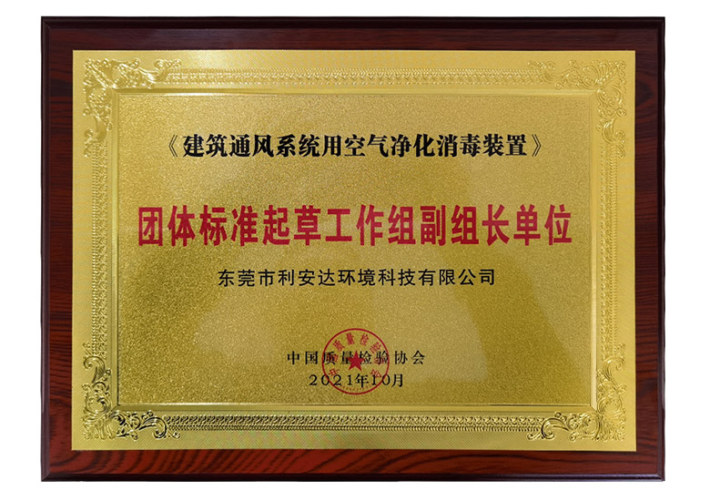 1726035720365687.jpg 65c.jpg